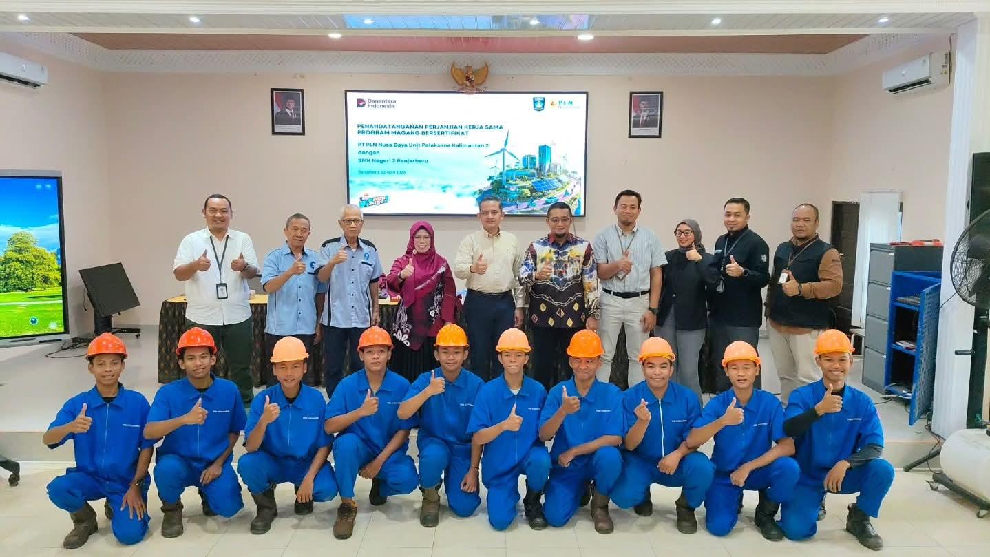 ⚡ SINERGI STRATEGIS UNTUK GENERASI UNGGUL 🤝  SMKN 2 Banjarbaru kembali melangkah maju melalui kolaborasi besar bersama dunia industri! Pada 23 April 2026.