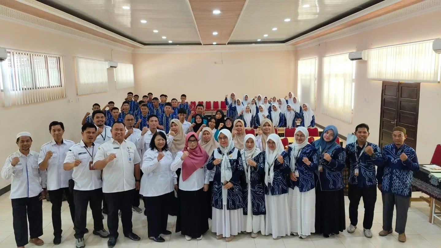 Studi Tiru Murid SMK Negeri 1 Batumandi Ke SMK Negeri 2 Banjarbaru, Rabu 29 April 2026.